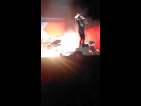 Pompeii - Bastille  Paleo 2016