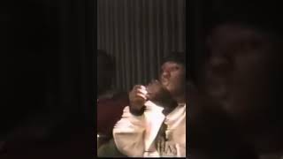 Biggie In the studio listening 2 Going Back 2 Cali Popping Champagne 1997 #biggie #rap#music#hiphop