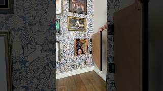 It gets crazier every time he opens a door! 😲The Vegas fun house has a lot of secret doors 😜
