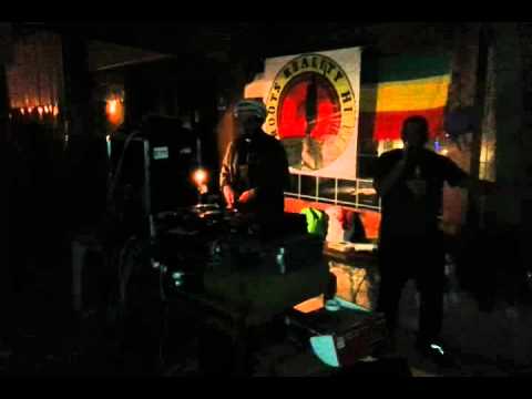 ROOTS REALITY HI FI PLAYS 7" ROOTS COOPERATION VERSION FEAT REALITY SOULJAH