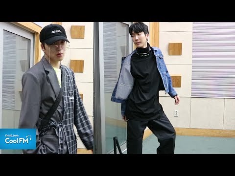 승훈&승윤 (WINNER) 디제이의 모델 워킹! /180427[키스 더 라디오]