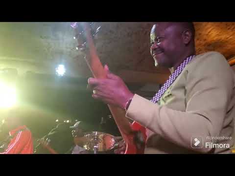 JOHN MUASA KINEENE MAUDA LIVE PERFORMANCE @KIFARU PLACE HII NAYO NI KALI