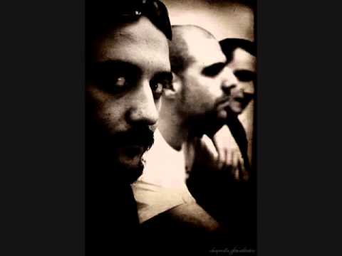 Agnwstos Xeimwnas - Ela mia volta (couple)