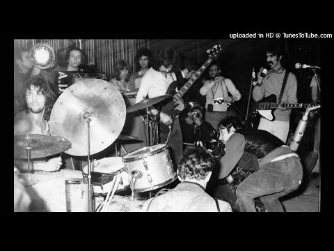 Frank Zappa jamming with The Aynsley Dunbar Retaliation, Amougies Festival, Belgium, Oct. 24, 1969