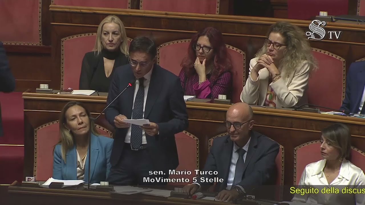 TURCO: «AULA VUOTA E NESSUNA RISORSA: SULL'EX ILVA È IL FALLIMENTO TOTALE DI URSO»