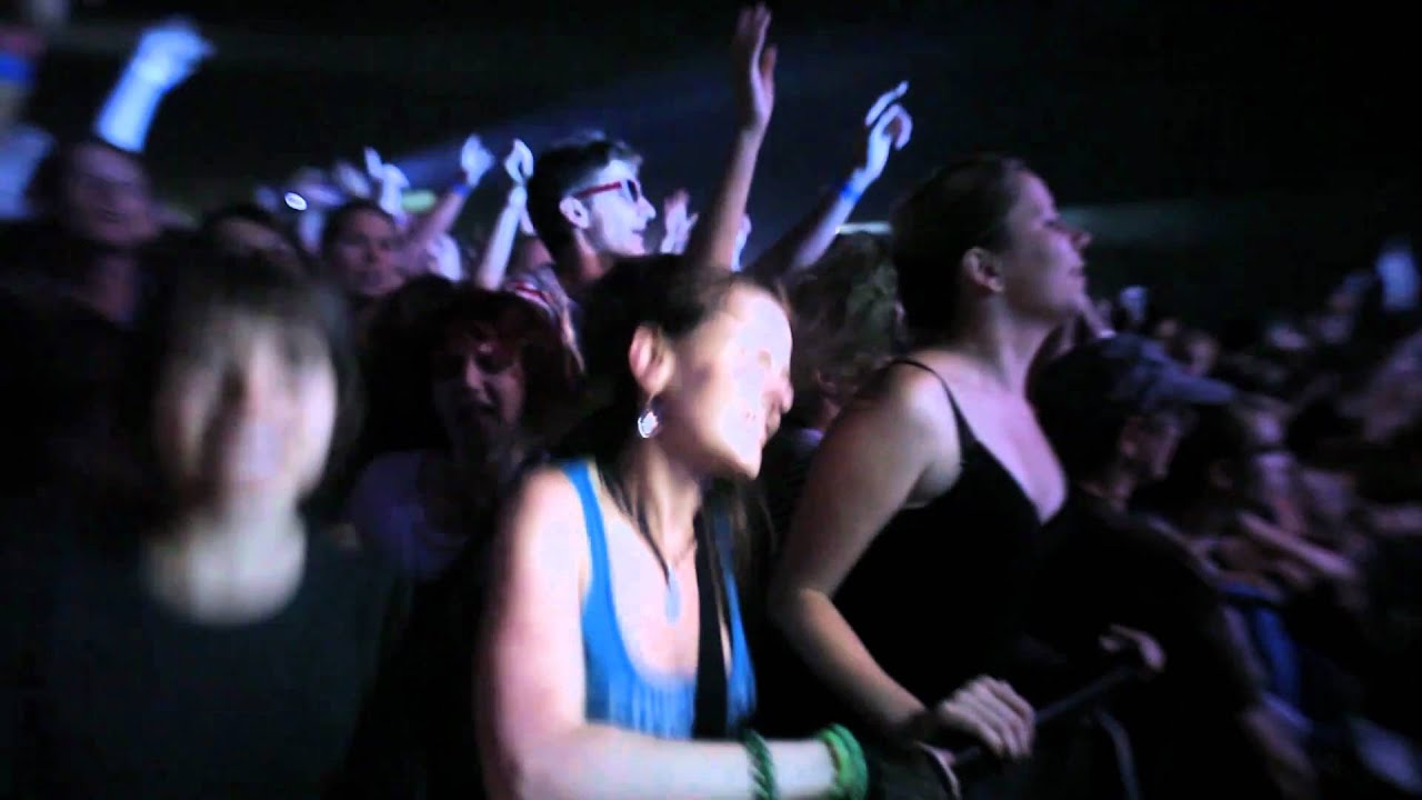 Napozz Holddal- a Kispálfilm- CSAK november 24-én a mozikban Hivatalos trailer