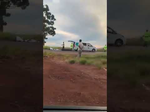 JACIARA - Acidente entre carro e caminhão deixa dois mortos e um ferido na BR-163; veja vídeo