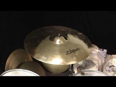 Used Zildjian 22" A Custom Ping Ride - 3578g