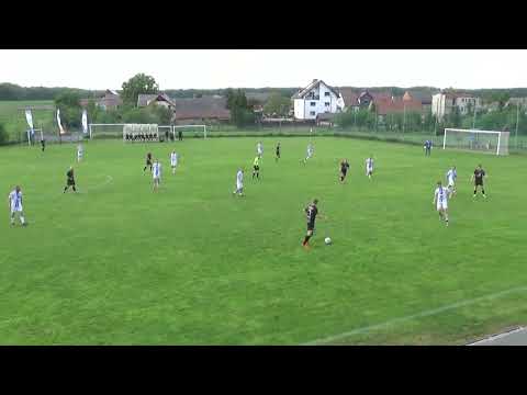 KS START SIERAKOWICE UKS UNIA STRZYBNICA