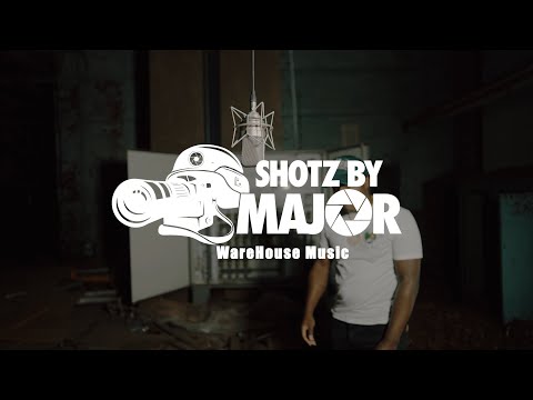 Oz The God - Bishop {Live Performance}