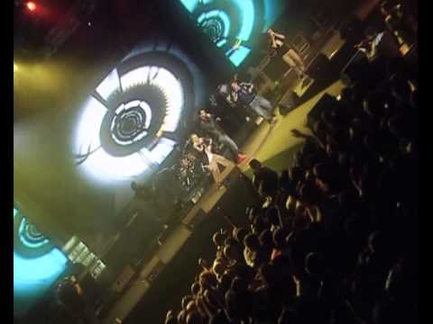 Toni Zen - Svezi feat Sigi (Live @ Boris Trajkovski) 2011