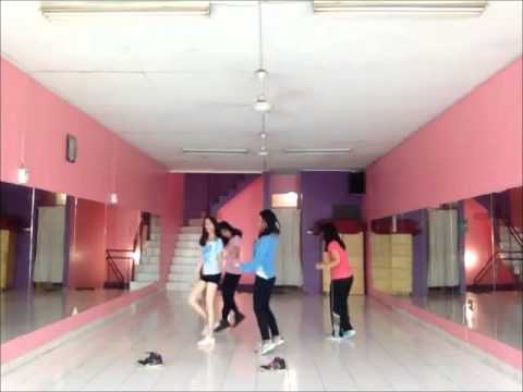 Velvestar (Red Velvet Dance Cover) - Happiness & Dance Break Practice