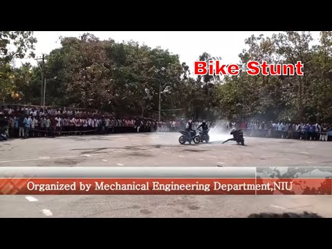 Bike Stunt in Noorul Islam University | Motorcycle stunt in college Video