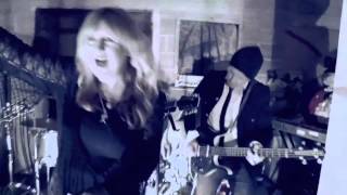 Deborah Bonham 'M'Envoler' (Fly)