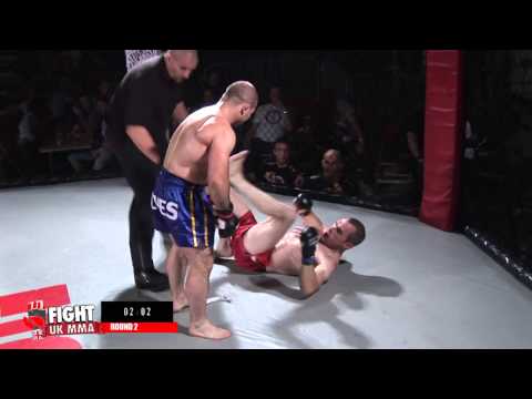 FIGHT UK Amateur Championships 3   Paul Jones vs Grisha Adam