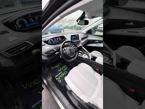 фото peugeot 5008 ii 0