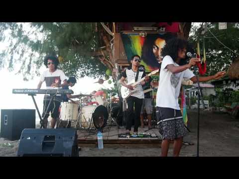 Elan Zack- Collie Herb Man - Gili Air