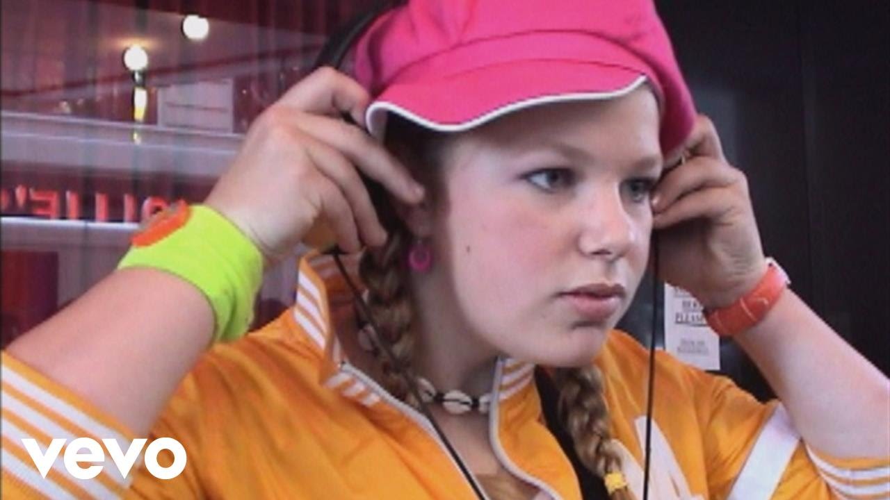 CAKE - No Phone (Official Video) - YouTube