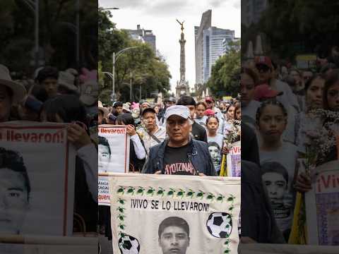 MARCHA por AYITZINAPA: exigen justicia a 12 años de la desaparición de estudiantes #shorts