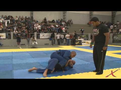 COPA SÃO PAULO 2013 - Danilo Ribeiro x Alisson Aparecido by X-COMBAT