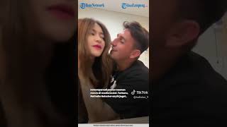 Download lagu Nathalie Holscher banjir cibiran, pamer dicium pacar bule #artist #tribunlampung mp3 Download lagu Nathalie Holscher banjir cibiran, pamer dicium pacar bule #artist #tribunlampung mp3