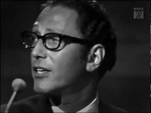 Tom Lehrer - I Hold Your Hand In Mine - LIVE FILM from Copenhagen in 1967