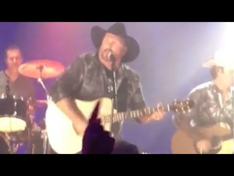 Fishin' In The Dark video