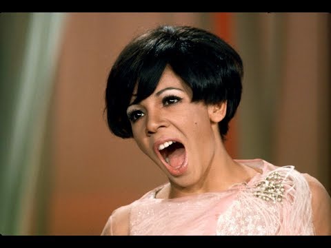 Dame Shirley Bassey Archive 2018: The Dean Martin Show 1967 HD 1080p