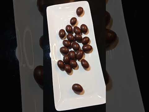 WOW SWEET ALMOND CHOCOLATE #shorts #satisfying #trending #viral #asmr #sweet #chocolate #almond