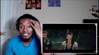 Download the video "Billie Eilish - TV (Live from the Cloud Forest, Singapore) [REACTION] 🔥"
