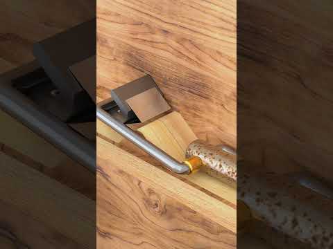 Push-Push Locking Mechanism