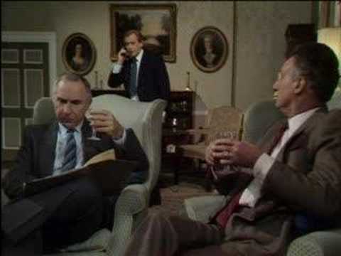 Former PM's memoirs - Yes, Prime Minister - BBC comedy