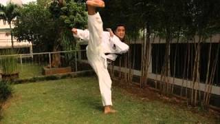 Download lagu Dede Yusuf Slideshow mp3