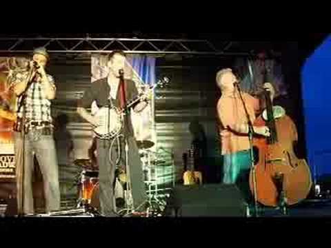 Brokenjoe-Rollin' & Tumblin'