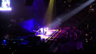 FrankMusik ft. Natalia Kills &quot;No Champagne&quot; Cherrytree Pop Alternative Tour - Toronto 11/14/11.