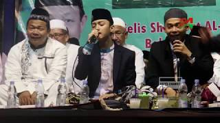 Download lagu GUS AZMI TERBARU 2019 MTsN 6 NGANJUK BERSHOLAWAT 24 NOVEMBER 2019 NGRONGGOT, NGANJUK PART 5 mp3 Download lagu GUS AZMI TERBARU 2019 MTsN 6 NGANJUK BERSHOLAWAT 24 NOVEMBER 2019 NGRONGGOT, NGANJUK PART 5 mp3