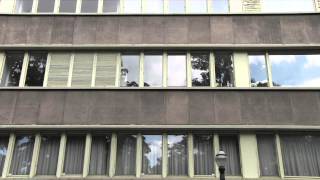 preview picture of video 'ARCHI URBAIN (09/03) : Brussels Biennale of Modern Architecture'