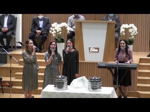 Emma,Cristina Daria si Adina -  Pe un deal pe o cruce