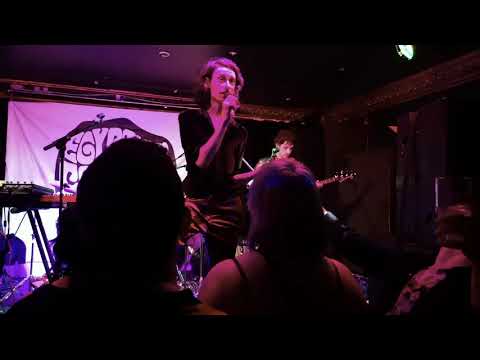 Alien Tango - Wonderful Land / Friends! / Sexy Time (live)