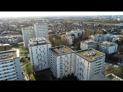 La 4.7 x DZI - Dans Le Hood
