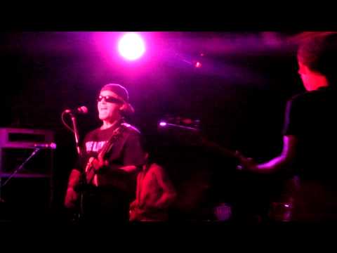 SINIZEN - Better Off Alone LIVE