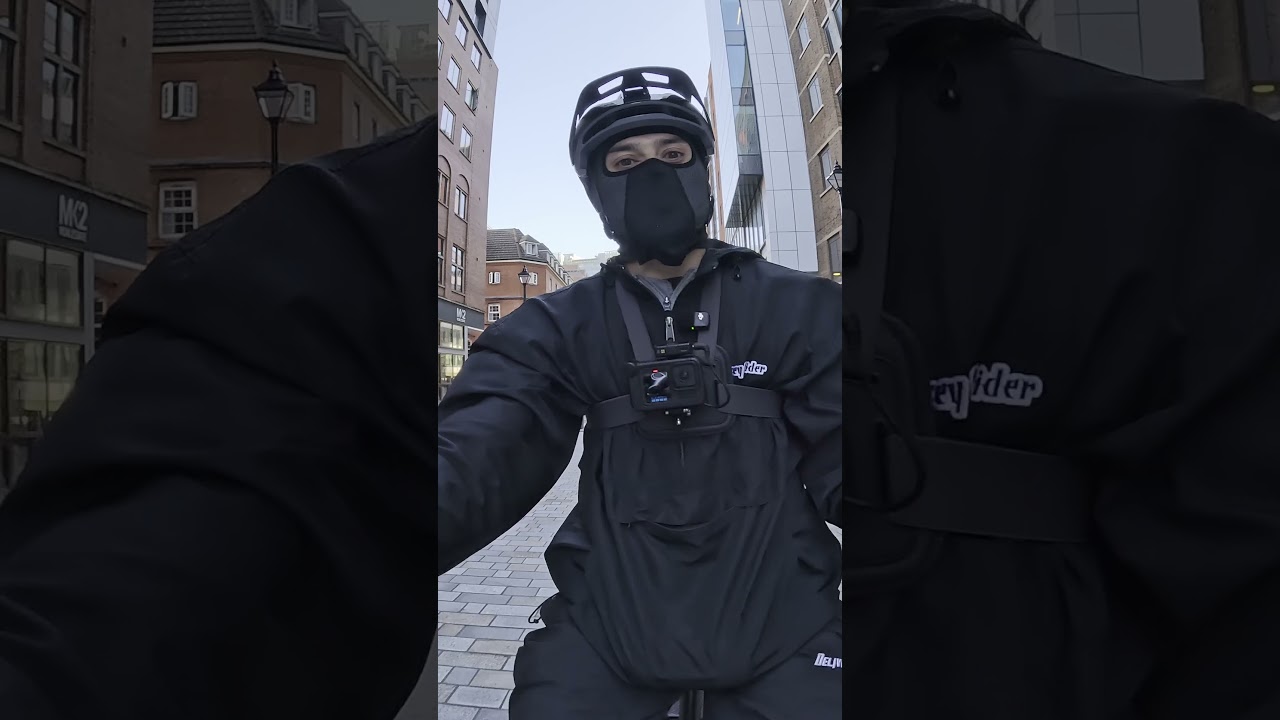 Delivering a £3.81 Just Eat Order on My Engwe LE20 | 0.8 Mile Drop Off 🚴💨