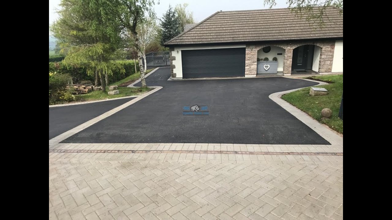 Tarmac Driveway with Natural Grey Paved Apron and Edging in Holywell, Flintshire