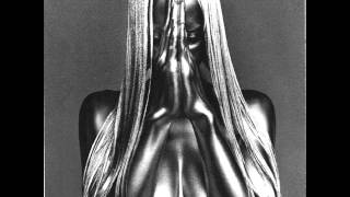 Solé &#39;&#39;Who Dat&#39;&#39; Feat.  J.T.Money