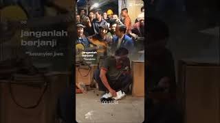 Download lagu Kesunyian jiwa, nyanyi bareng dengan pak...‼️ mp3 Download lagu Kesunyian jiwa, nyanyi bareng dengan pak...‼️ mp3