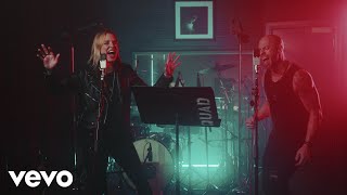 Daughtry - Separate Ways (Worlds Apart) (Official Music Video) ft. Lzzy Hale