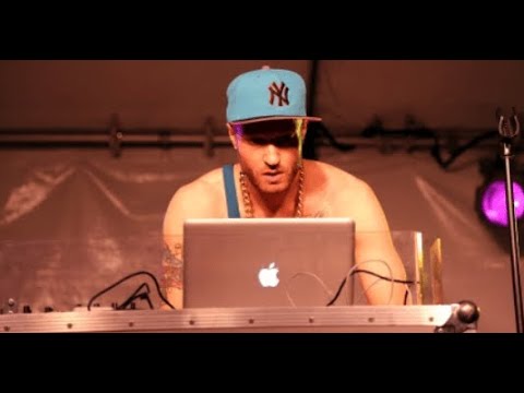 Cazwell @ Phoenix Pride 2012 "Get MY Money back"