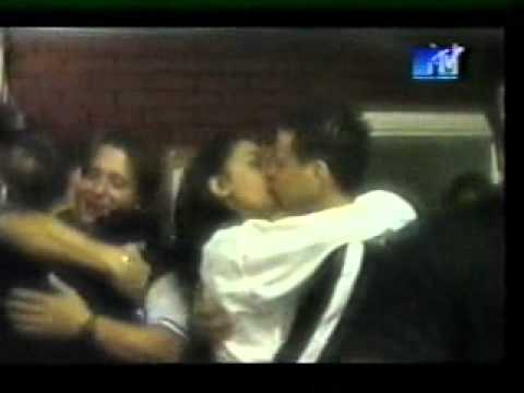 5IVE-SCOTT ROBINSON(NEWS BLOCK MTV)wmv