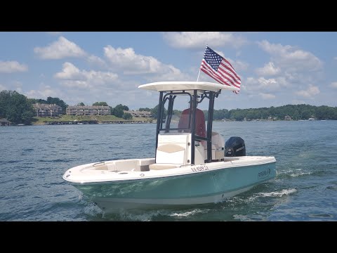 2020 Robalo 226 Cayman - Owner's 2 Month Review