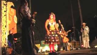 Santa Cecilia - Strawberry Fields Forever